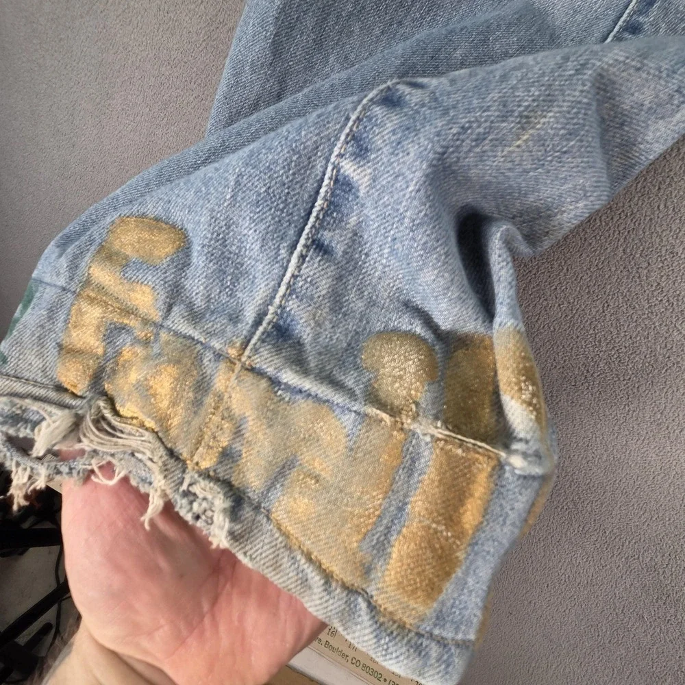 Levis important sizing